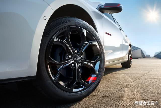 【雪佛兰迈锐宝】一年没白等，售价15万跌到10万，车长5米油耗5.8L，果断放弃帕萨特