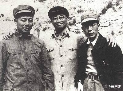 『陈赓』陈赓去世早，夫人傅涯却培养出3个将军，74岁为何又去了趟台湾？