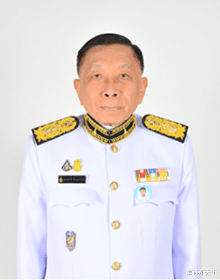 泰國樞密院16名老臣，軍隊退役將領數量高達7人，可代理國王職權-圖4