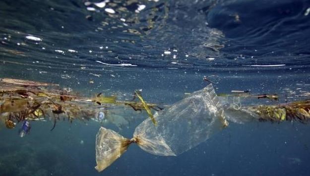 白色污染|轰隆!一声巨响带来了一坏消息:中国即将面临一块“新型大陆”