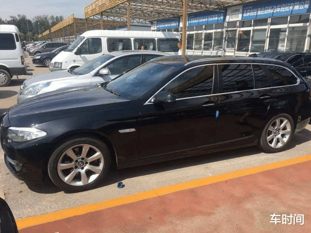 「宝马5系」穷人最好不要碰的三种车,买回家就后悔,让不富裕的家庭更是雪上加霜