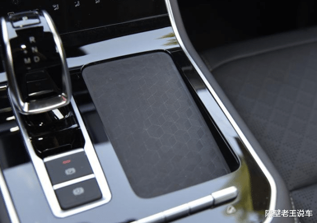 #奇瑞瑞虎#今日上市，星途没火它火了，长4米7，1.6T爆出290牛米，不足8万起