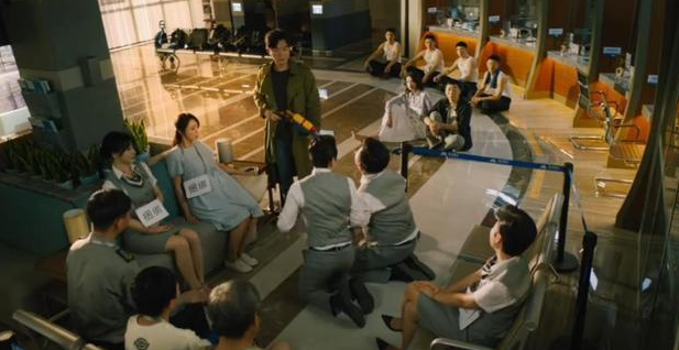 「大鹏」豆瓣6.8分，毫无看点的《大赢家》，却是大鹏系值得二刷的电影