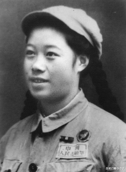 黄继光|上甘岭战役，17岁女兵用嘴为战友排尿，整理黄继光遗体，今何在