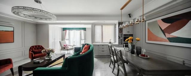 「」131㎡现代轻奢，横厅格局，过道做电视墙，隐形门的设计真漂亮