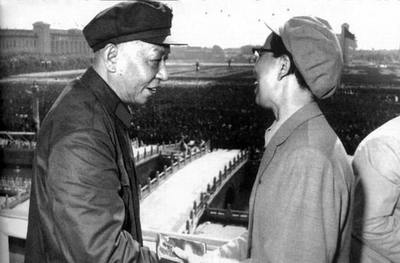 刘少奇|1952年江青对刘少奇说“不要事事请示主席,让主席多活几天”