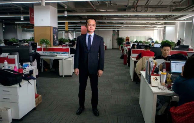 【软件】市值超5000亿，又一行业巨头崛起，仅次于腾讯、阿里