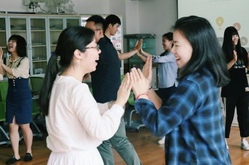 「仗义执言」白岩松谈高考,仗义执言,听完受益匪浅