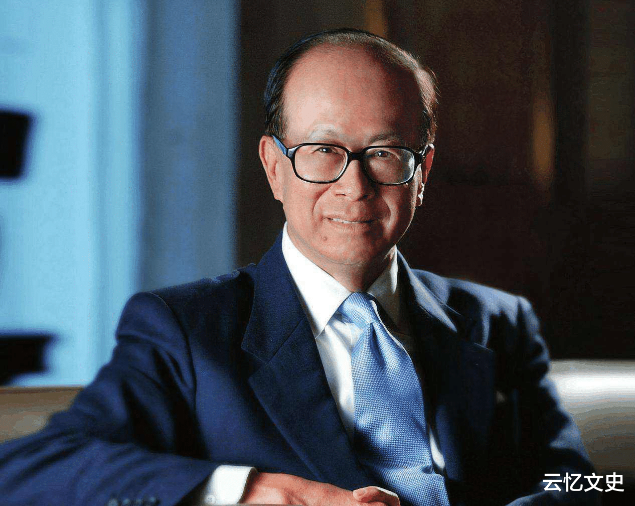 「华为」李嘉诚宣布:联手任正非对抗特朗普,175亿只是见面礼