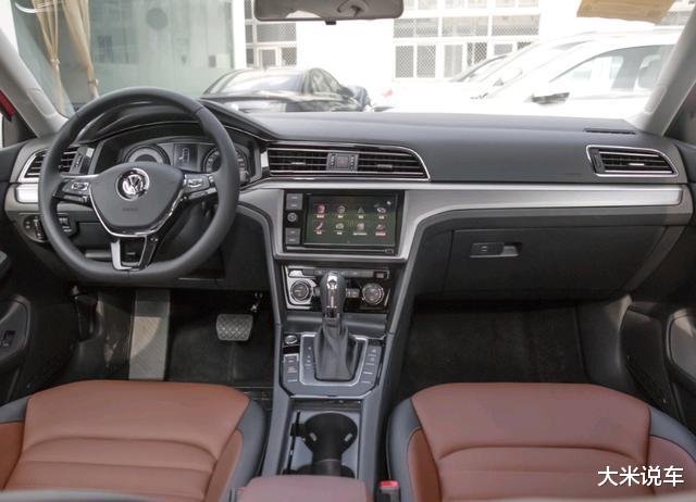 凌渡|大众又成功了！新款比朗逸舒适10倍，四轮独悬，油耗0.3元，才11W