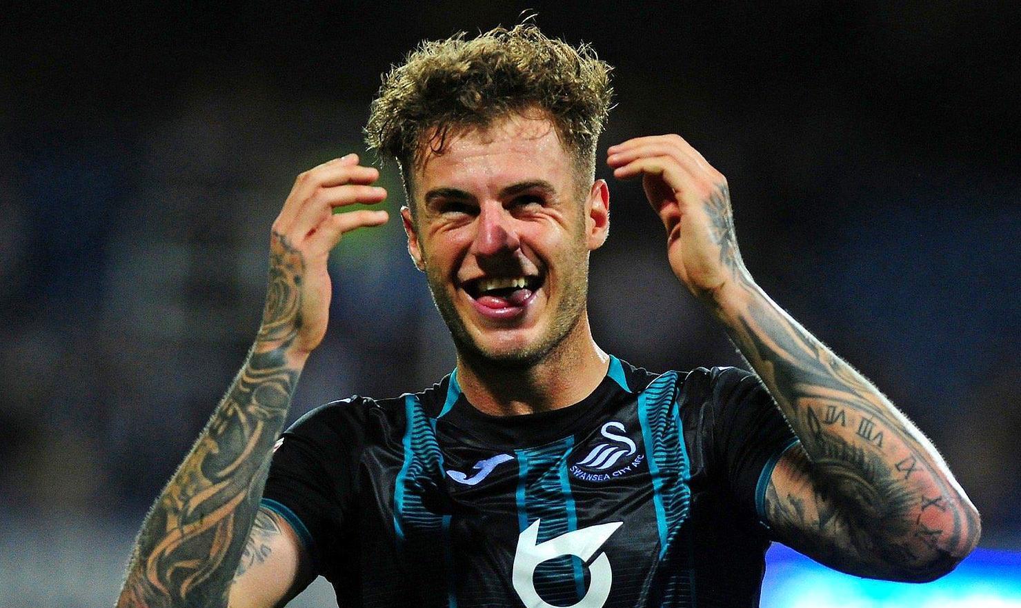 广州富力|队友力挺罗顿去热刺：他具备了英超中卫的所有优点 是很棒的天才