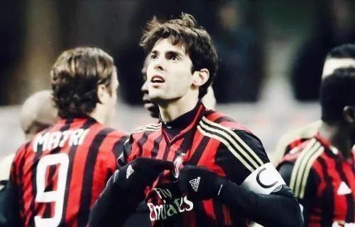 巴西队@巴西为什么是足球王国？这15人告诉你答案！