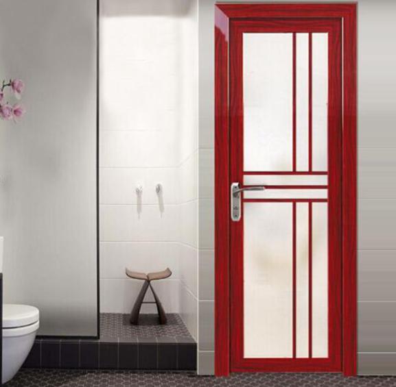 「」尽量别给卫生间装这种门，不然入住一年后，就会后悔，白白浪费钱