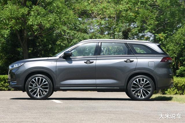 欧尚x7|长安新款“颜值王”,7.77万配十佳发动机+深海级静音,大卖11700辆