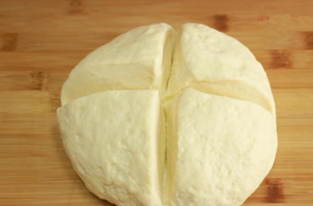 【蛋挞】教你在家做蛋挞，从蛋挞皮到制作详细讲解，香酥滑嫩，比买的好吃