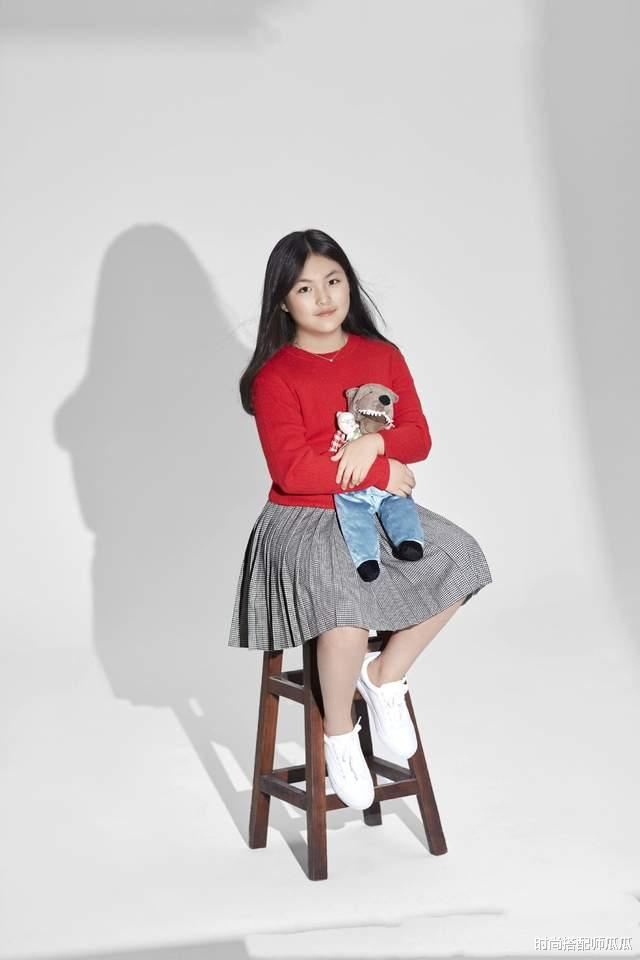 王诗龄|《爸爸去哪儿》的王诗龄变化太大，瓜子脸大长腿，少女气质初显