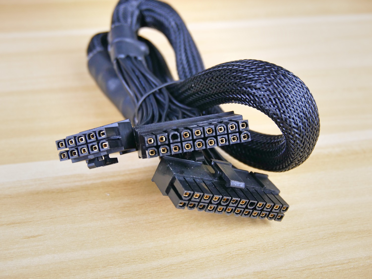 安钛克|记一次电源拯救计划——十年换新的安钛克 Antec HCG650金牌电源