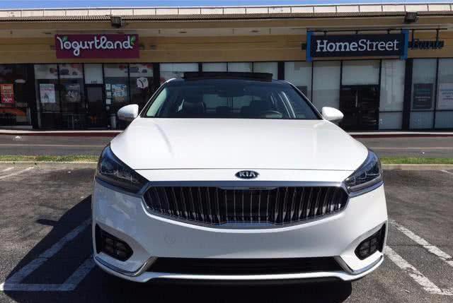 起亚K5|起亚K5：早就跌至12万了，为何还是没人买