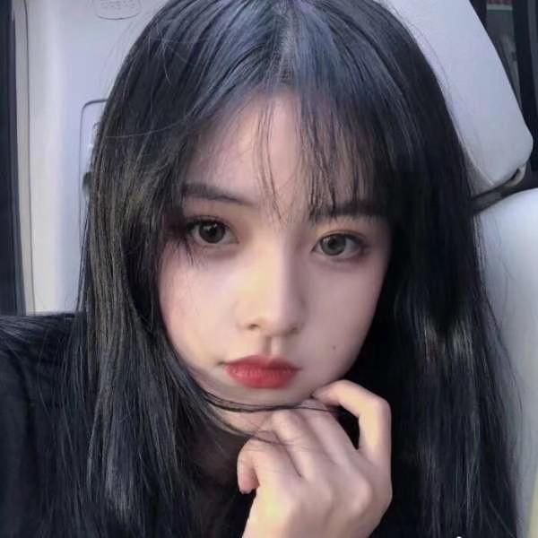 『眼霜』用过都说好的大牌眼霜：小棕瓶抗蓝光，牛油果保湿，莱伯妮抗皱