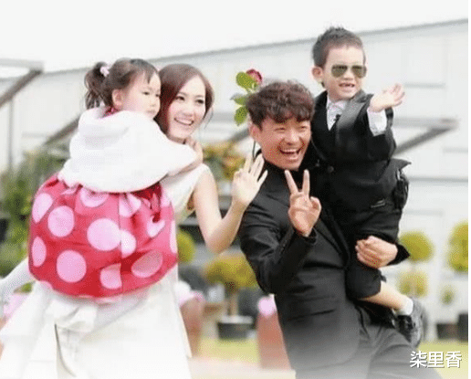 马蓉|离婚才4年,马蓉带着女儿王宝强带着儿子,如今两个孩子差距太大
