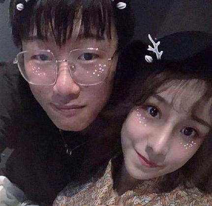 jdg■宁王登热搜,抢走FPX和JDG的风头,女友称其:狗改不了吃屎