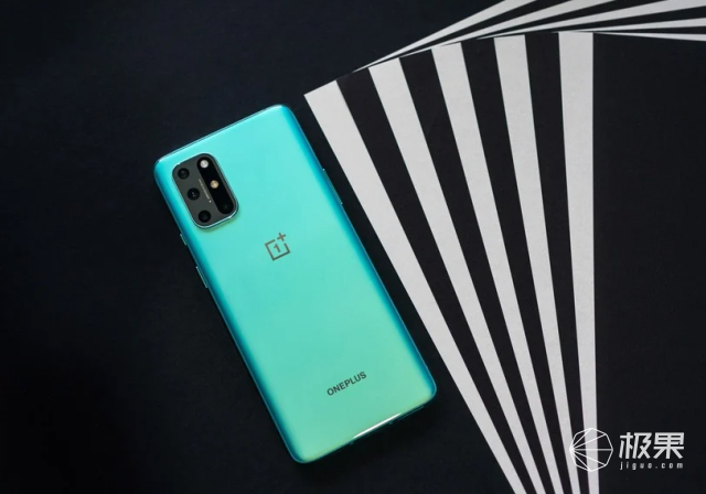 |一加手机OnePlus 9或将于2021年3月发布，比预期提前了四个星期