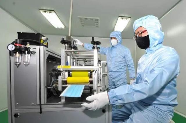 『东莞』口罩“凉了”，口罩机成了一堆废铁