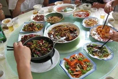 消费报告团 羊杂含瘦肉精、餐具有致病菌！河北邯郸33家餐厅上黑榜