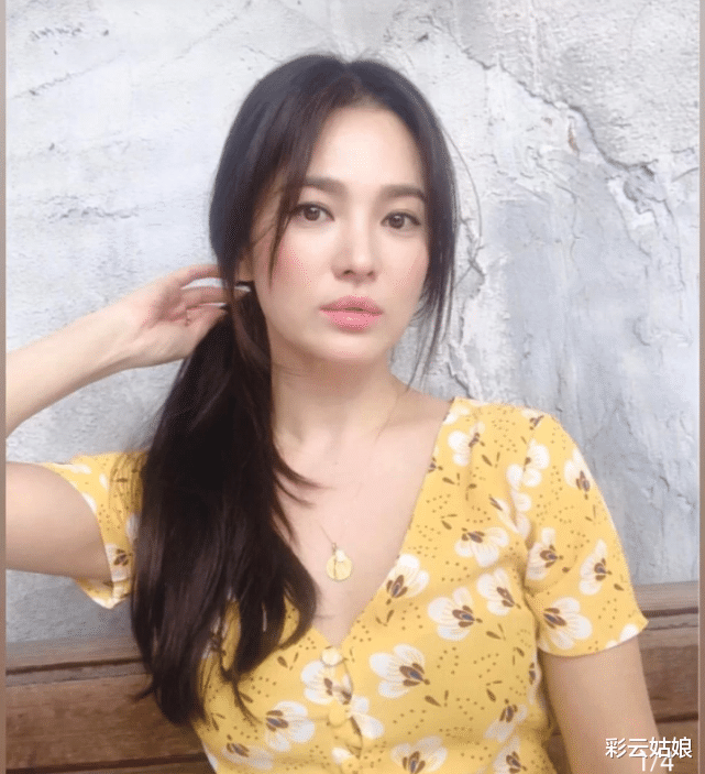 宋慧乔|大家都被宋慧乔的年龄骗了，看她扎上高马尾的样子，确定38岁？