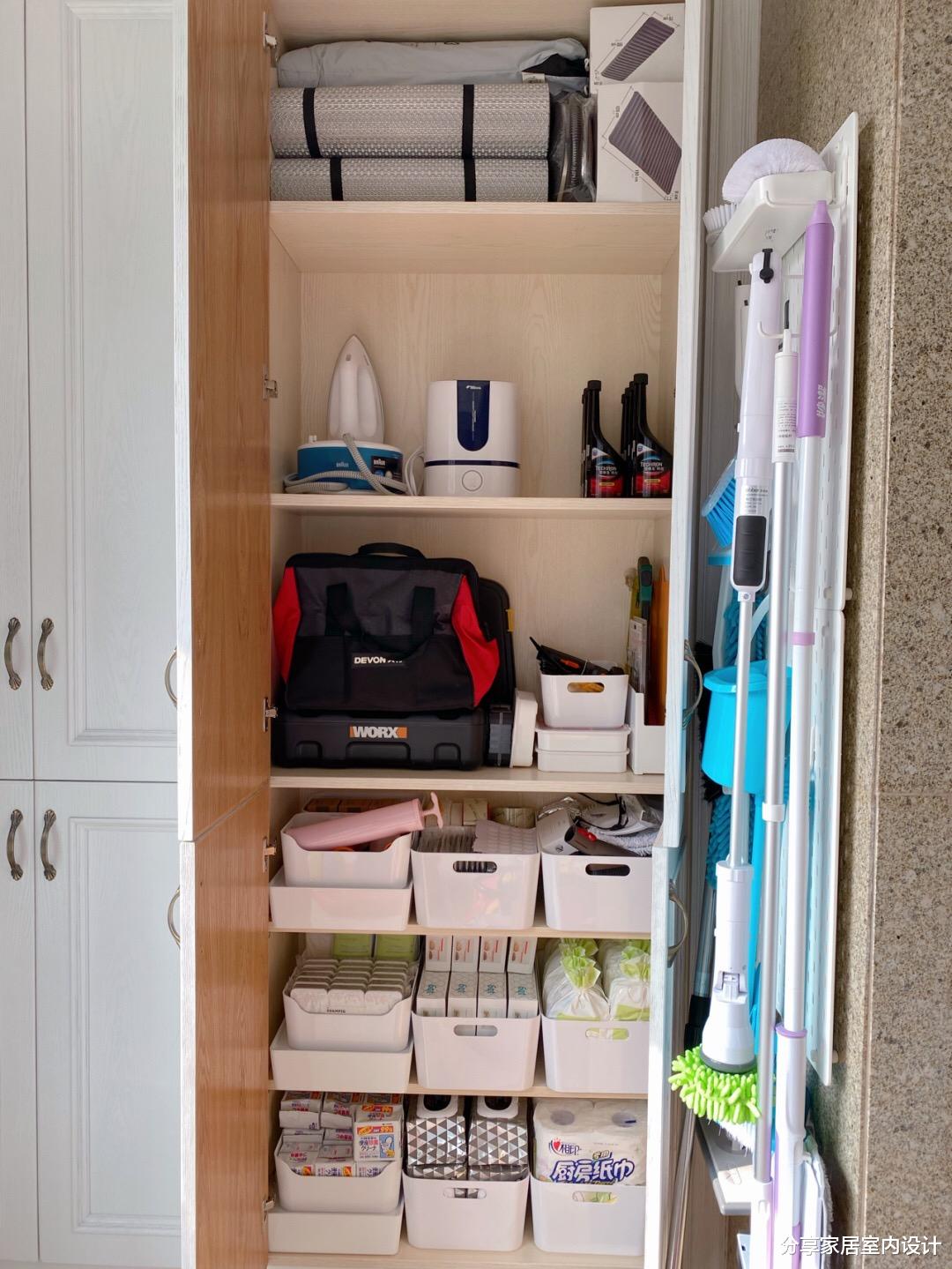 「老年小妙招」她家入住五年的房子，全屋收纳整齐又干净，看完后我自卑了！晒晒