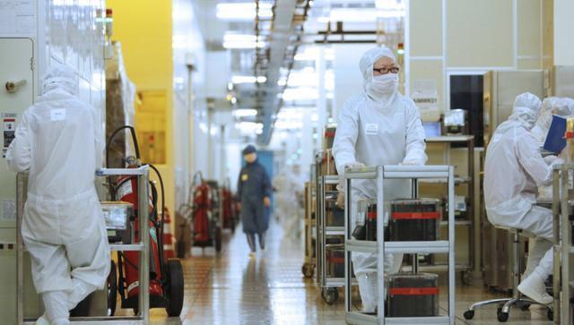 Java|比尔盖茨说对了！中国诞生首个“芯片大学”，突破的不仅是光刻机