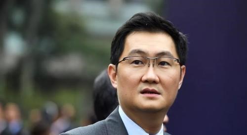 中国首富|中国首富又换人了!其身价超4100亿,相当于3个王健林2个丁磊