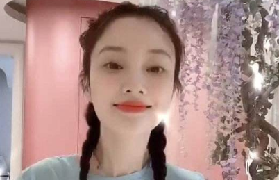 『李小璐』直播4小时营收4000万，还不明白李小璐为什么要当网红吗？