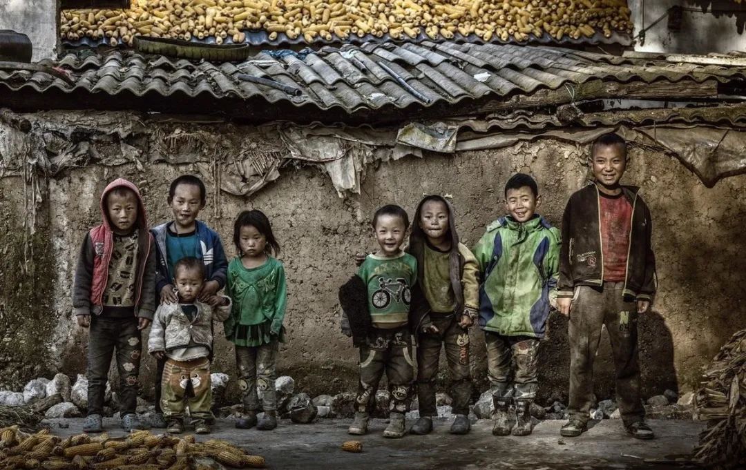 女孩|113年前，一位摄影师在上海拍下的老照片，竟是无数女孩的噩梦