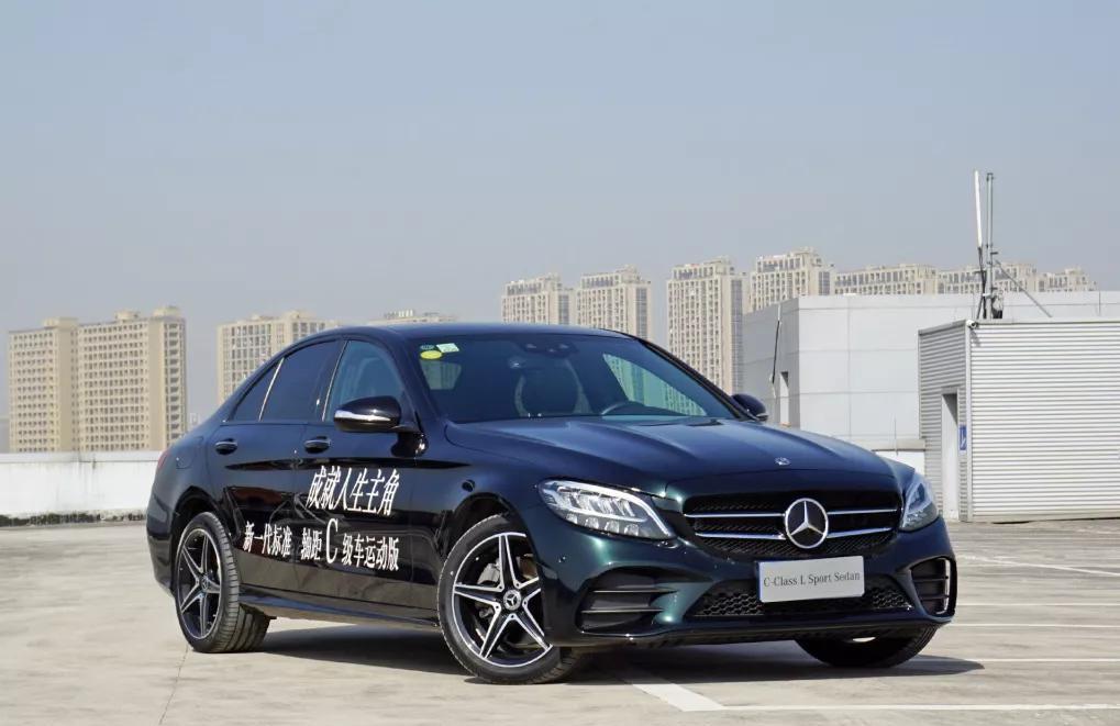 SUV：为什么SUV比轿车贵这么多？你真的需要SUV吗？