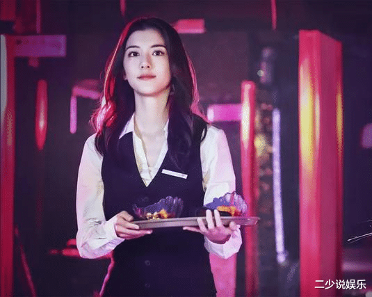 黄百鸣|从电影女一号到网剧女三号，这些年吴千语失去的何止一个林峰