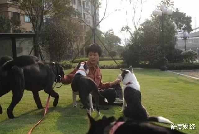 |“新职业”来了，试睡、闻臭、剥虾，不起眼的职业却十分暴利