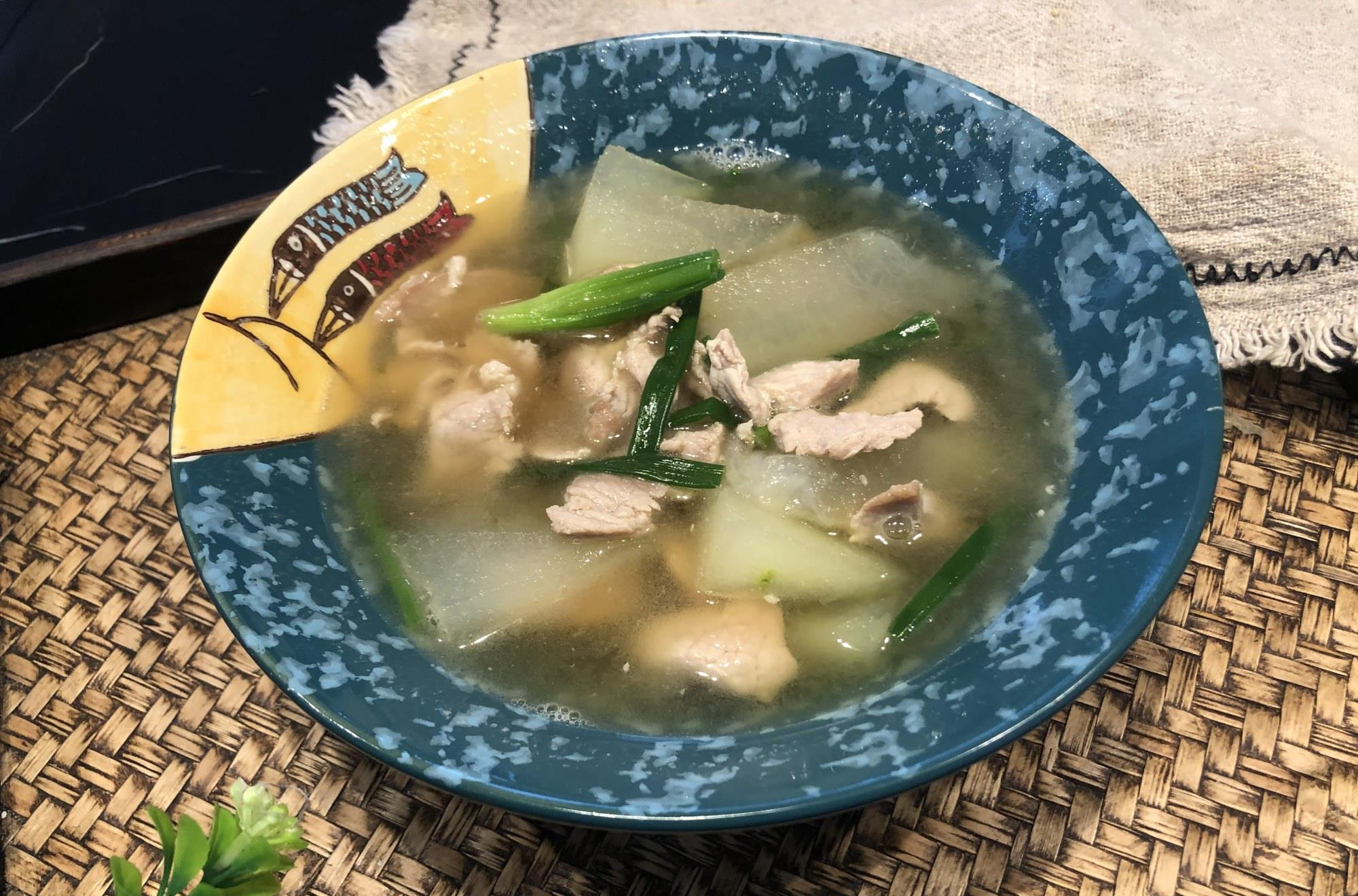 冬瓜@媳妇减肥晚餐就喝这汤，解馋不长胖，体重悄悄的就轻了