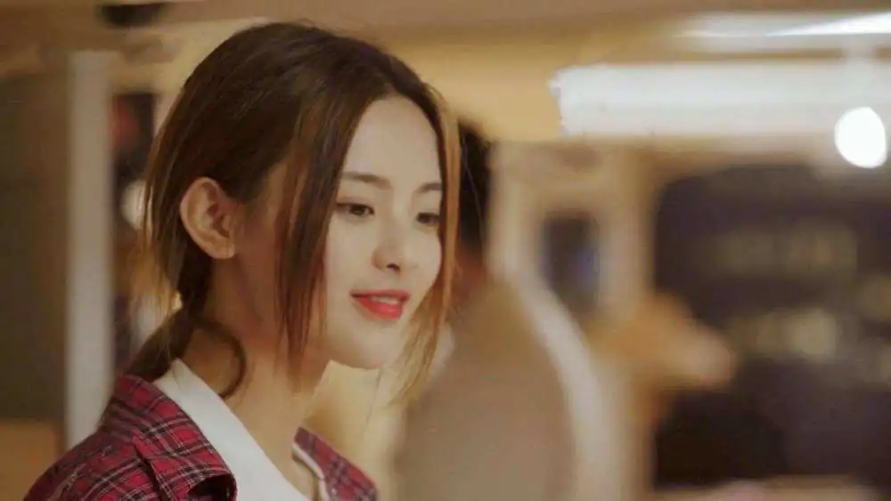 「杨超越」杨超越霸屏?翻拍《浪漫满屋》,主演影版《花千骨》还有网传的《庆余年2》叶轻眉???