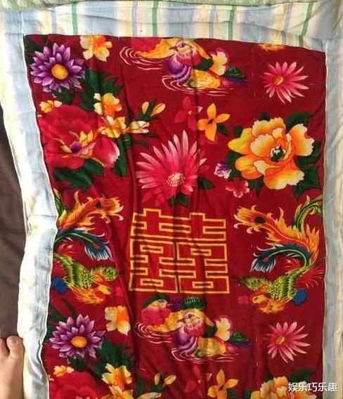 |女子出差一个月,把装修交给婆婆,回来一看太刺激了