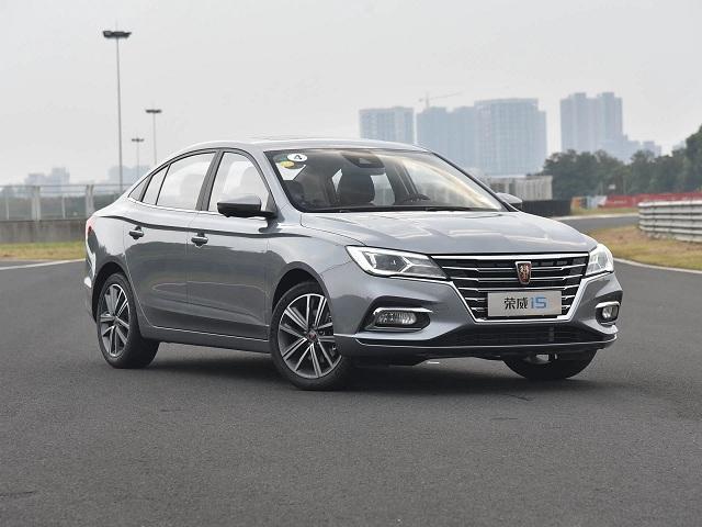 荣威i5|6万左右就能入手的一台自动挡紧凑型家轿，堪称性价比之王