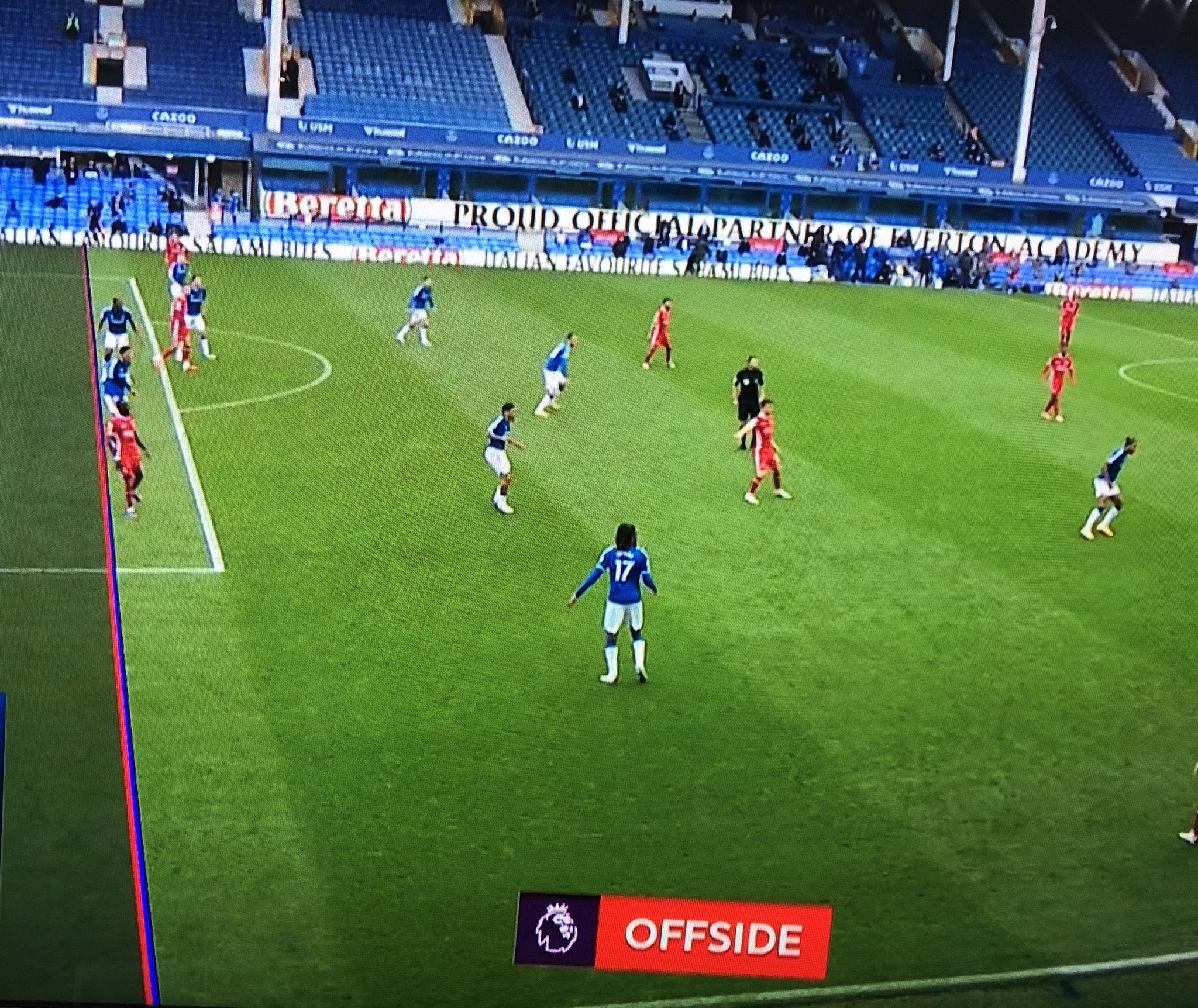 利物浦|利物浦应该体验到穆里尼奥的无奈了 现在后悔已经来不及了