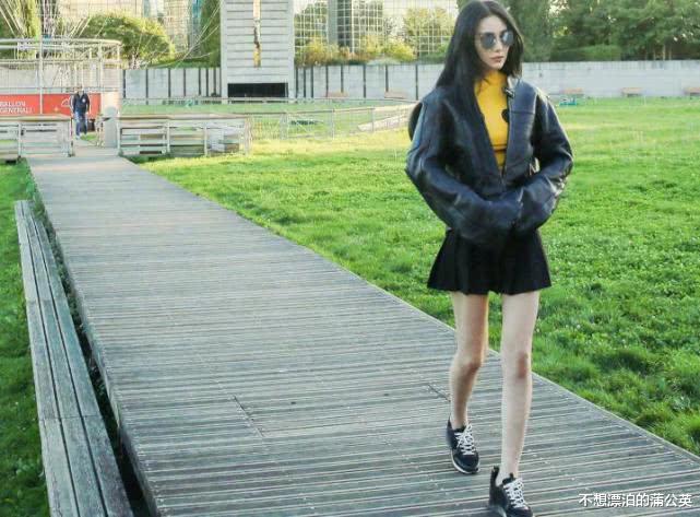 张馨予@张馨予自称有170，遇到穿8cm高跟鞋的热巴，身高差不敢相信