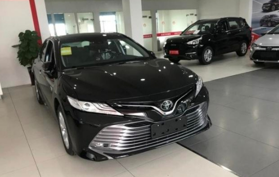 丰田凯美瑞|开凯美瑞的都是什么人?月薪多少养得起?