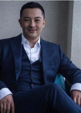 饶敏莉|17岁登上春晚，当红时嫁给送餐员的饶敏莉，今把丈夫捧成双料影帝