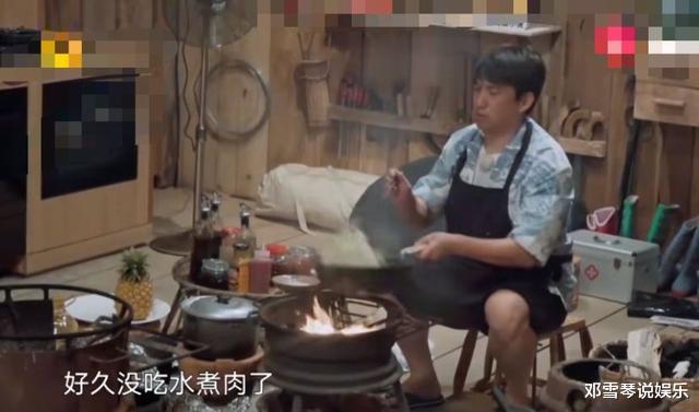 『黄磊』《向往的生活》舒适假象被曝光，黄磊厨房如炼钢炉，孙莉劝他退出