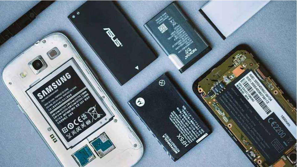 『』一部手机的使用寿命到底有多久?你一般多久更换一部手机?