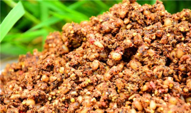 |自制一款经济实用的小麦诱饵，会用的钓鱼人不多