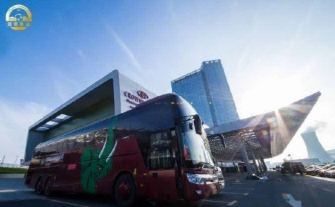 中超|新赛季中超16队大巴车！华南虎、京狮和哪吒元素，哪队最好看？