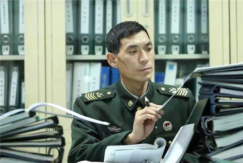 利比亚■中国有3种“国宝级”军人，终身不用退役，第3种不超过20人